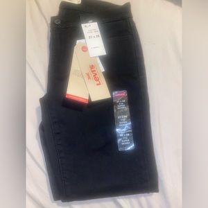 710 super skinny Levi’s